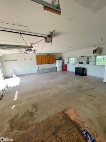 3805 480th Street Buffalo Center IA 50424