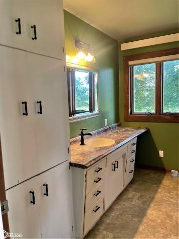 3805 480th Street Buffalo Center IA 50424