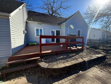 606 11th Street NE Mason City IA 50401