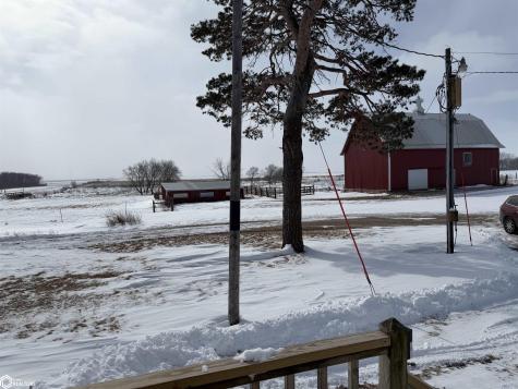 1443 Ivanhoe Avenue New Hampton IA 50659