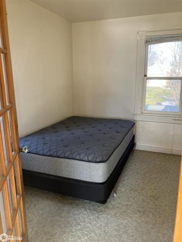 718 Gilman Street Sheffield IA 50475