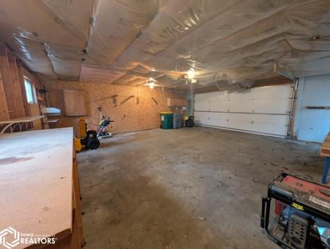 207 Lake Street Joice IA 50446