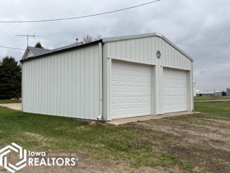 1972 Finch Avenue Thornton IA 50479