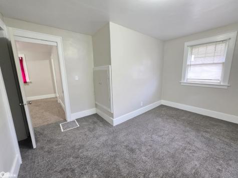 322 8th Street NW Mason City IA 50401