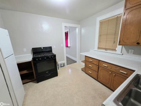 322 8th Street NW Mason City IA 50401