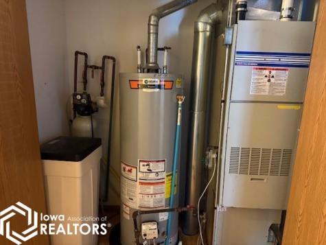 302 N Woodworth Street Algona IA 50511