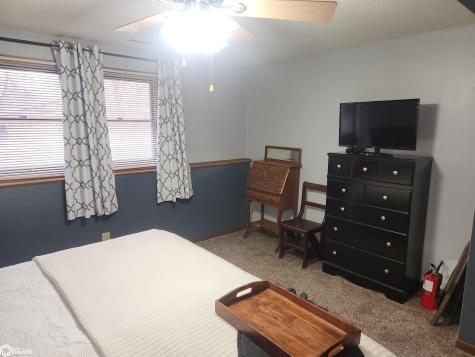 1121 15th Street NE Mason City IA 50401