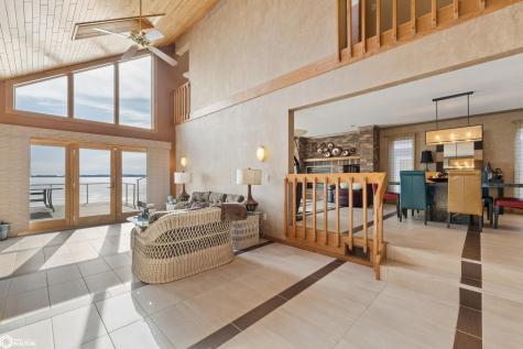 1823 N Shore Drive Clear Lake IA 50428