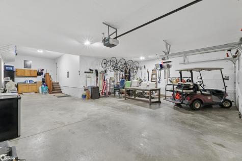 1823 N Shore Drive Clear Lake IA 50428