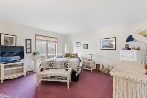 1823 N Shore Drive Clear Lake IA 50428
