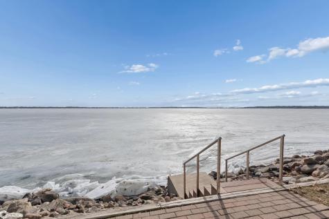 1823 N Shore Drive Clear Lake IA 50428