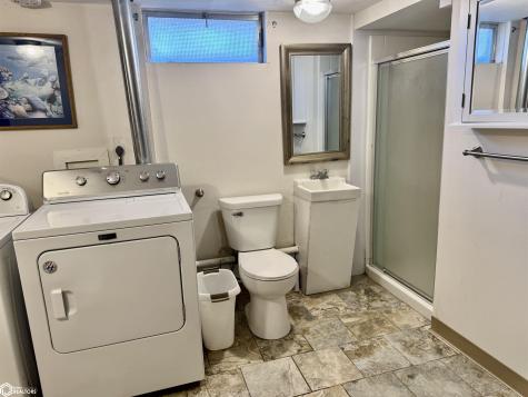 424 22nd Street SW Mason City IA 50401