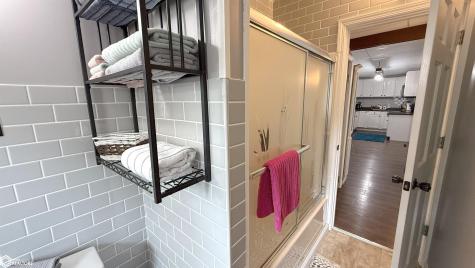 1453 3rd Street SE Mason City IA 50401