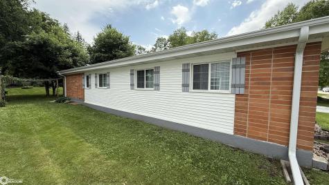 1453 3rd Street SE Mason City IA 50401