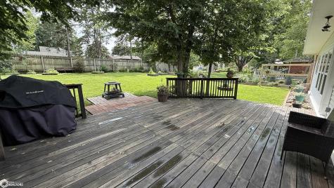 1453 3rd Street SE Mason City IA 50401