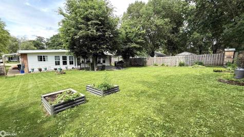 1453 3rd Street SE Mason City IA 50401