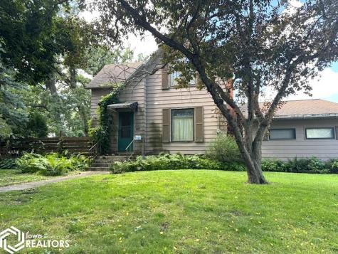 415 N Shore Drive Clear Lake IA 50428