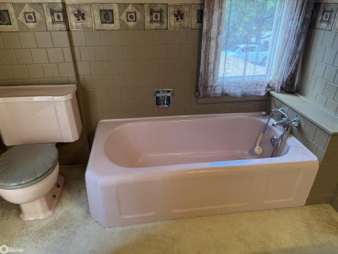 415 N Shore Drive Clear Lake IA 50428