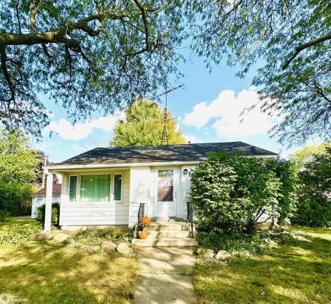 306 School Street Iowa Falls IA 50126