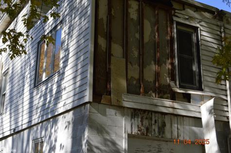 725 N 10th Street Forest City IA 50436