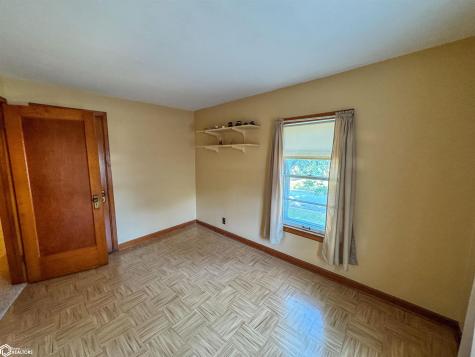 114 7th Street SE Hampton IA 50441