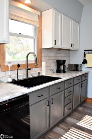118 Mildred Avenue Iowa Falls IA 50126