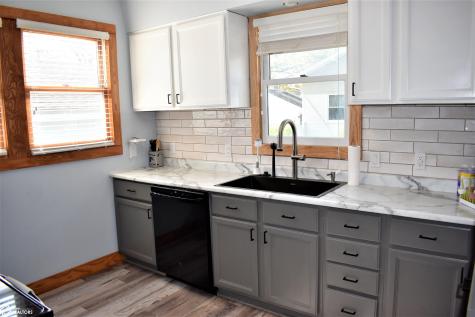 118 Mildred Avenue Iowa Falls IA 50126