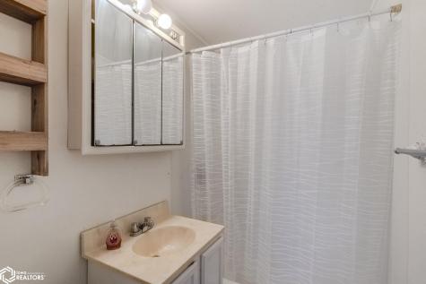 815 N 40th Street Clear Lake IA 50428