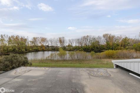 815 N 40th Street Clear Lake IA 50428