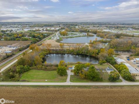 815 N 40th Street Clear Lake IA 50428