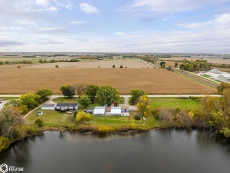 815 N 40th Street Clear Lake IA 50428
