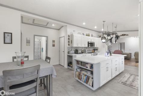 815 N 40th Street Clear Lake IA 50428