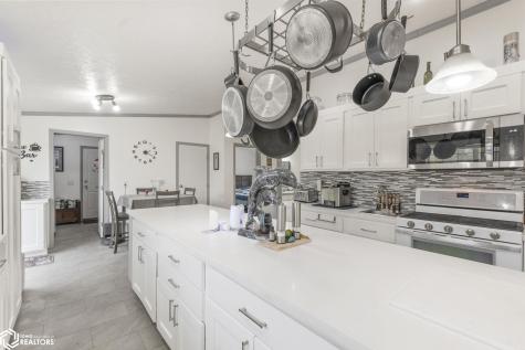 815 N 40th Street Clear Lake IA 50428