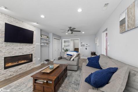 3609 N Shore Drive Clear Lake IA 50428