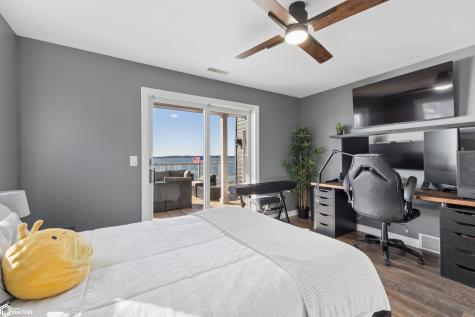 3609 N Shore Drive Clear Lake IA 50428