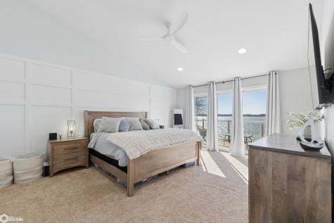 3609 N Shore Drive Clear Lake IA 50428