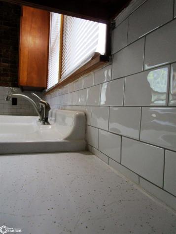 1406 River Street Iowa Falls IA 50126