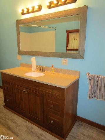 1406 River Street Iowa Falls IA 50126