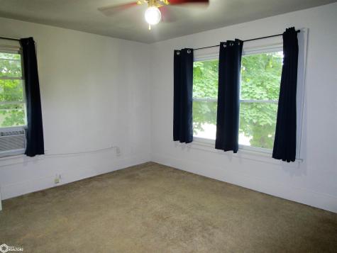 1406 River Street Iowa Falls IA 50126