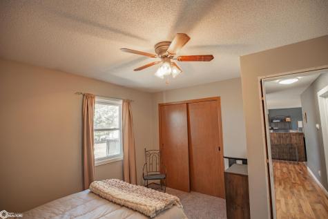 2313 E Spruce Street Algona IA 50511