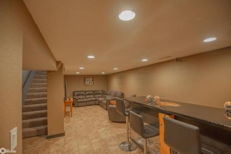 2313 E Spruce Street Algona IA 50511