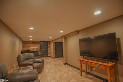 2313 E Spruce Street Algona IA 50511