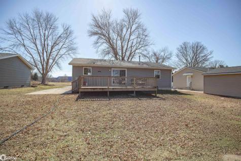 2313 E Spruce Street Algona IA 50511