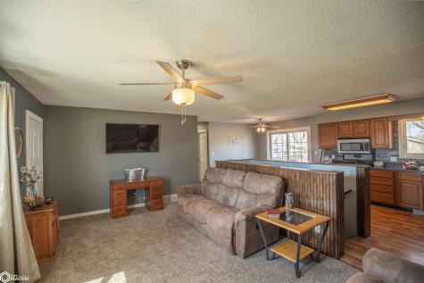 2313 E Spruce Street Algona IA 50511