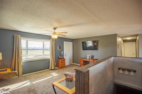 2313 E Spruce Street Algona IA 50511