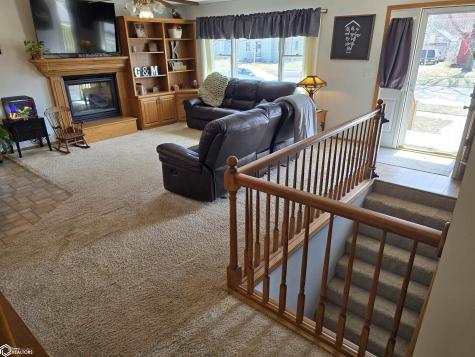 934 11th Street NE Mason City IA 50401