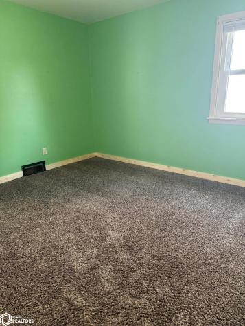 930 16th Street NE Mason City IA 50401