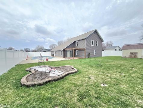 1345 Bush Avenue Garner IA 50438
