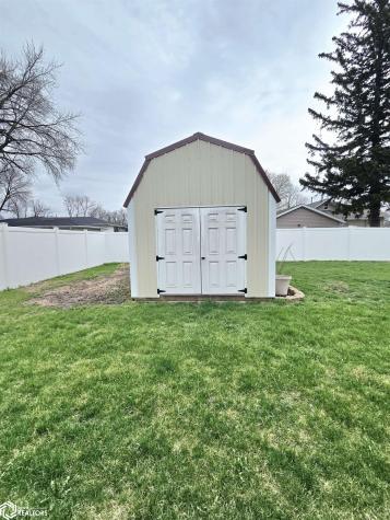 1345 Bush Avenue Garner IA 50438