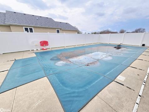 1345 Bush Avenue Garner IA 50438